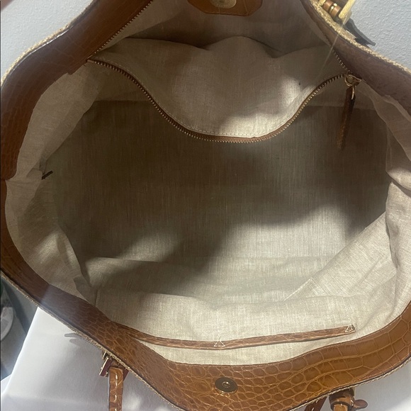 Michael Kors collection Gia Novelty Croc Tote Bag. - Picture 5 of 9